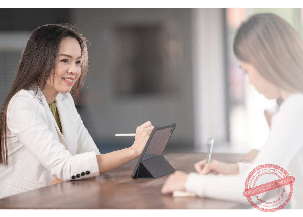 3 Tips For Becoming An Outstanding Online Instructor!